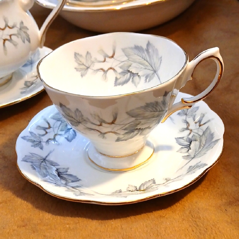 Elegant Royal Albert, Silver Maple Gold / Grey and White Tea Cup Set